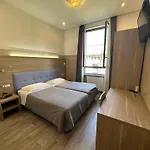 Midway Hotel
