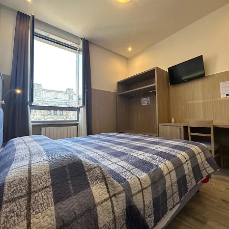 Midway Hotel Milan