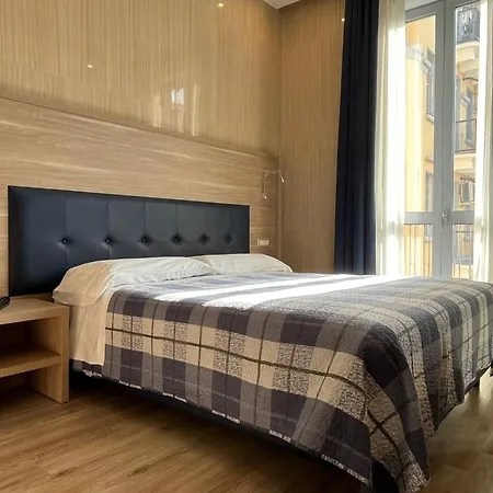 Midway Otel 3*