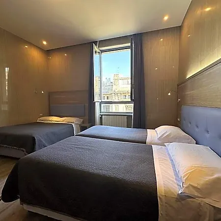 Hotell Midway 3*