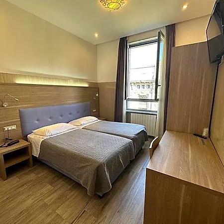 Midway Hotel Mediolan