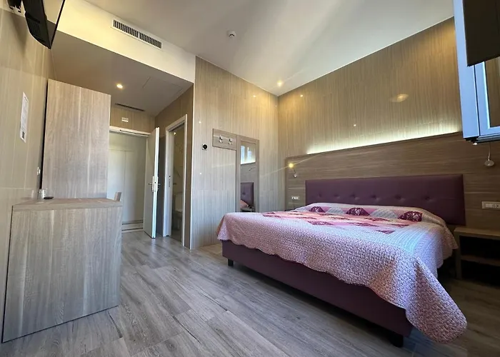 Midway ホテル ミラノ